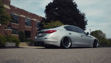 Load image into Gallery viewer, Infiniti Q50 12-22 Air Lift Performance 3P Air Suspension with KS RACING Air Struts