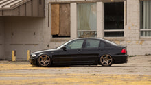 Load image into Gallery viewer, BMW 3-Series E46 99-06 Air Lift Performance 3P Air Suspension with KS RACING Air Struts