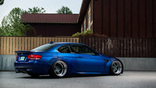 Load image into Gallery viewer, BMW 3-Series E9X 04-13 Air Lift Performance 3P Air Suspension with KS RACING Air Struts