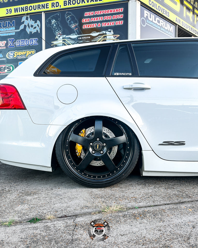 Holden Commodore Air Lift Performance 3P Air Suspension with KS RACING Air Struts