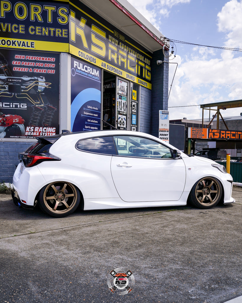 Toyota GR Yaris 20-UP Air Lift Performance 3P Air Suspension with KS RACING Air Struts