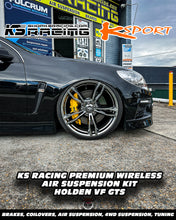 Load image into Gallery viewer, HSV VF GTS WITH 22&quot; RAPIERS SLAMMED WITH KS AIR RIDE AIR SUSPENSION SETUP. TUCKED 22&quot; RAPIERS AND AIRED OUT TO THE GROUND. HSV GTS AIR BAG SUSPENSION AIR SUSPENSION PERFORMANCE KSPORT AIR STRUTS FRONT AND REAR.