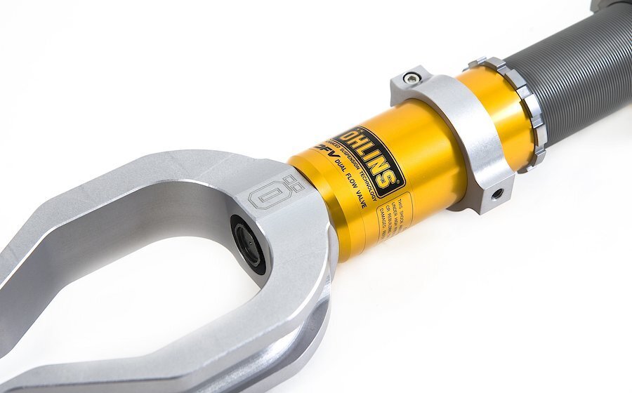 Nissan GT-R R35 07+ - Ohlins Road & Track Coilovers
