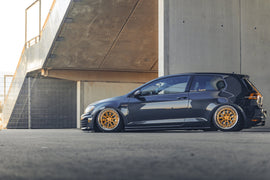 Volkswagen Golf R 15-22 Air Lift Performance 3P Dual ViAir 444c Air Suspension with KS RACING Air Struts