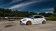 Load image into Gallery viewer, Ford Focus ST 13-18 Air Lift Performance 3P Air Suspension with KS RACING Air Struts