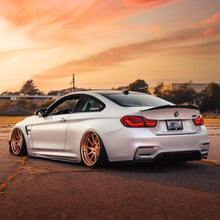 Load image into Gallery viewer, BMW M4 15-20 Air Lift Performance 3P Air Suspension with KS RACING Air Struts